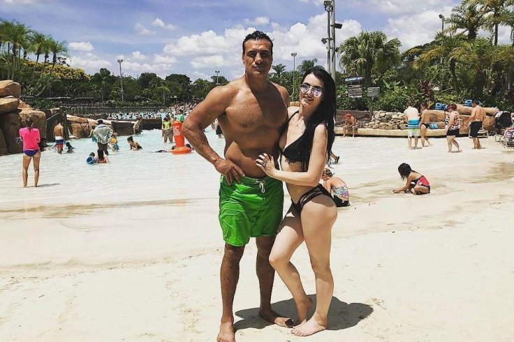 Paige and Ex-boyfriend Alberto Del Dio Paige and Ex-boyfriend Alberto Del Dio