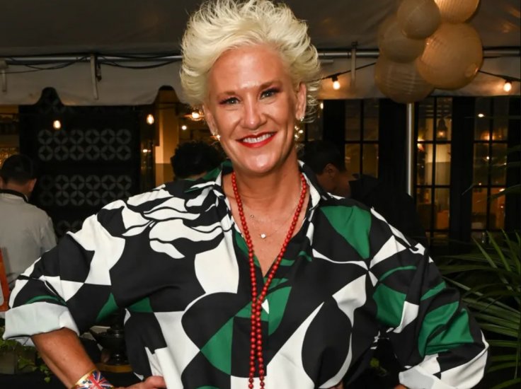 Anne Burrell Anne Burrell